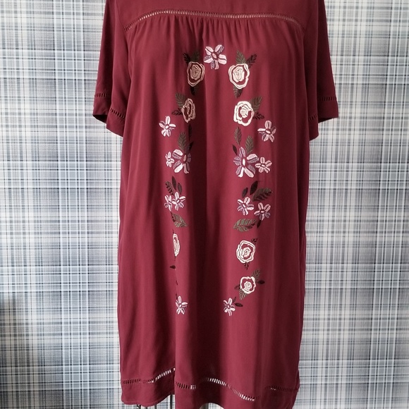 Women's Short Sleeve Loose Casual Tunic - Picture 3 of 6